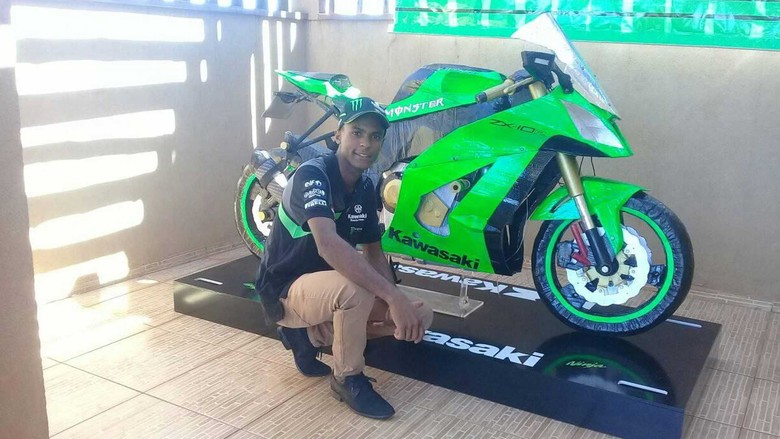 Motor yang Terbuat dari Kardus. Foto: Istimewa Motor yang Terbuat dari Kardus. Foto: Istimewa