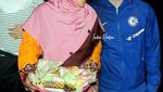 Kocak! Editan Foto John Legend Jual Bakso hingga Justin Bieber Jajan Sate Ayam