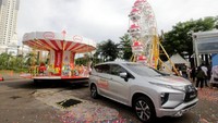 Usai diperkenalkan, kota Bekasi menjadi kota pertama yang menggelar acara pada tanggal 27 Juli 2018 sebagai destinasi pertama dari aktivitas roadshow XPANDER Tons of Real Happiness, dan mendapatkan antusiasme yang cukup tinggi dari masyarakat. PT MMKSI melanjutkan roadshow XPANDER Tons of Real Happiness ke 8 Kota lainnya yaitu Semarang, Surabaya, Makassar, Medan, Pekanbaru, Palembang, dan Bandung untuk berbagi kebahagiaan yang nyata kepada keluarga Indonesia di masing-masing daerah tersebut.