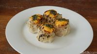 Yuk, Jajan Dim Sum Mentai hingga Mozzarella di Sini!