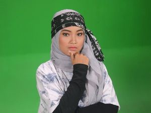 Foto: Gaya Unik Hijabers Pendongeng, Selalu Pakai Kain Tradisional