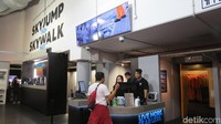 Di sini, wisatawan bisa mencoba wisata adrenalin Skyjump Auckland. Operatornya adalah AJ Hackett Bungy New Zealand, yang 30 tahun mengelola beberapa destinasi wisata adrenalin (Fitraya/detikTravel)