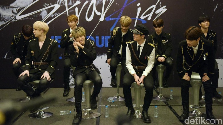 Stray Kids Suguhkan Penampilan Spesial di Unveil Tour in Jakarta Stray Kids Suguhkan Penampilan Spesial di Unveil Tour in Jakarta