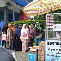 Inspiratif, Komunitas di Purwakarta Sediakan Tempat Nasi Gratis