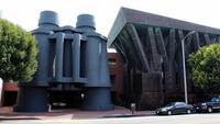 Gedung Binokular di daerah Venice, Los Angeles, California, Amerika Serikat. Istimewa/Dok. Boredpanda.