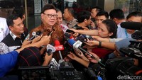 Menteri Dalam Negeri Tjahjo Kumolo memenuhi panggilan KPK, Jumat (25/1/2019).
