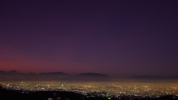 Bukit Moko Malam