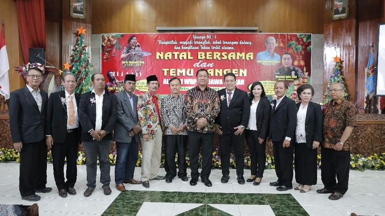 Wali Kota Hendi Puji Toleransi Warga Semarang Selama Perayaan Natal Wali Kota Hendi Puji Toleransi Warga Semarang Selama Perayaan Natal