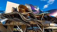 Hotel Marques De Riscal di kota Elciego, Spanyol. Istimewa/Dok. Boredpanda.