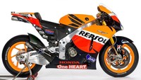 Di musim 2011, motor ini mengantar Casey Stoner jadi juara dunia. Stoner meraih 10 kemenangan dari 18 seri yang digelar. Sementara Dani Pedrosa finis di posisi empat dengan tiga kemenangan (Instagram @motogp)
