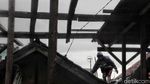 Angin Kencang Rusak Rumah Warga di Koja Jakarta