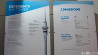 Di menara ini juga punya Sky Cafe di lantai 50 (182 meter), lantai observasi utama di lantai 51 (186 meter), restoran berputar Orbit di lantai 52 (190 meter) dan Sky Deck di lantai 60 (220 meter) (Fitraya/detikTravel)  