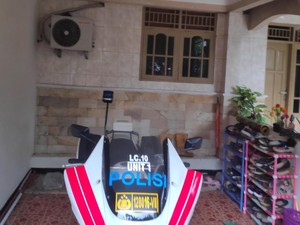 Kesunyian di Rumah Puput Nastiti Devi Calon Istri Ahok