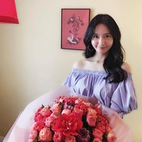 Yoona yang lahir di Yeongdeungpo-gu, Seoul, Korea Selatan itu tidak pernah merasakan kasih sayang dari seorang ibu. Dia dan kakak perempuannya diurus oleh sang ayah. Foto: dok. Instagram (@yoona__lim)