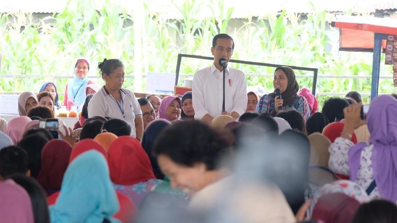 Jokowi ke Pelaku UMKM: Saya Pernah Hidup Susah, Jangan Menyerah Jokowi ke Pelaku UMKM: Saya Pernah Hidup Susah, Jangan Menyerah