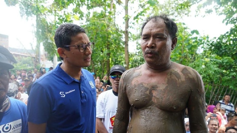 Teka-teki Pria Berlumpur Pemicu Tuduhan Sandiwara Uno II Teka-teki Pria Berlumpur Pemicu Tuduhan Sandiwara Uno II