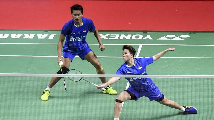 Tontowi Ahmad di Mata Liliyana Natsir. (Foto: ANTARA FOTO/Hafidz Mubarak A) Tontowi Ahmad di Mata Liliyana Natsir. (Foto: ANTARA FOTO/Hafidz Mubarak A)