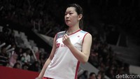 Memasuki game ketiga, Misaki/Ayaka mengubah pola permainan. Jika sebelumnya banyak menerapkan bola panjang dan reli kini bermain cepat.