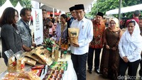 Para pelaku usaha mikro, kecil, dan menengah (UMKM) yang dibina PT Bank Negara Indonesia (Persero) Tbk (BNI) mencatat perkembangan usaha yang memuaskan setelah aktif mengikuti berbagai pelatihan dan program peningkatan kapasitas yang dilaksanakan di berbagai Rumah Kreatif BUMN atau RKB.