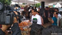 Kehadiran Jokowi sekaligus memastikan bahwa program Mekaar benar-benar memberikan manfaat nyata bagi masyarat.
