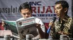 Tabloid Indonesia Barokah Dibahas Panas Ruhut dan Habiburokhman