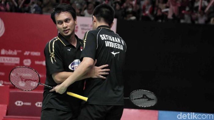 Mohammad Ahsan dan Emilia Nova mendukung niat pemerintah menjadi tuan rumah Olimpiade 2032, asalkan... (Pradita Utama/detikSport) Mohammad Ahsan dan Emilia Nova mendukung niat pemerintah menjadi tuan rumah Olimpiade 2032, asalkan... (Pradita Utama/detikSport)
