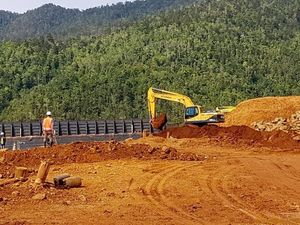 Luhut Bisa Kelola 6.000 Ha Lahan Pertambangan, Bagaimana Cara Dapatnya?