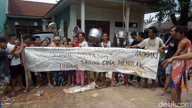 Usir Pengungsi Banjir, Wakil Ketua DPRD Maros Dicopot