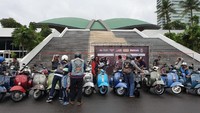 Klub motor tidak hanya didominasi para pemilik moge, namun juga klub motor sport 250cc, matik, hingga Vespa klasik.  Foto: Luthfi Anshori