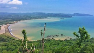 Lupakan Bali, 7 Destinasi Rahasia Ini Jauh Lebih Seru Dikunjungi!