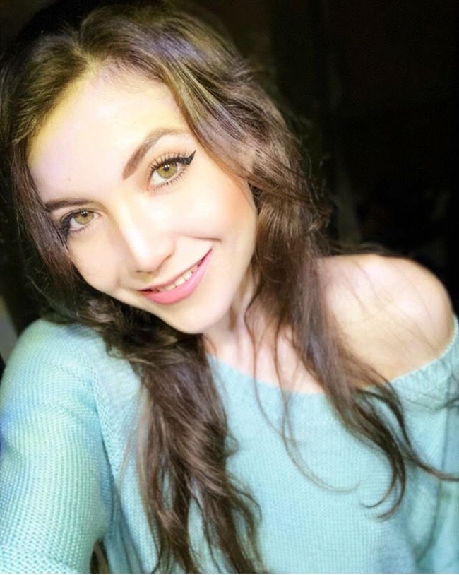  “Saya menerima komentar dimana perempuan ingin saya dibunuh,” kata Are seperti dikutip dari Daily Mail. Foto: dok. Instagram (@soyarerojas)