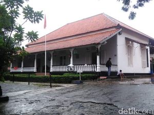 Ketulusan Hati Itu Bernama Cornelis Chastelein