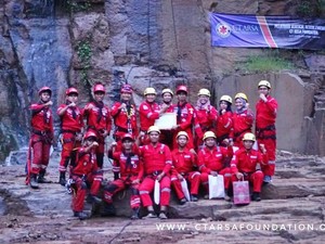 CT Arsa Foundation Gelar Pelatihan Vertical Rescue di Bandung