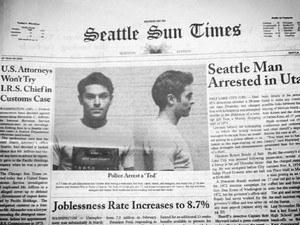 Zac Efron Jadi Pembunuh Berantai Ted Bundy yang Koleksi Kepala Korbannya