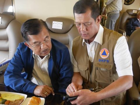 Wapres JK Terbang ke Makassar, Tinjau Lokasi dan Korban Banjir