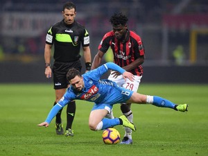Pertahanan Sempurna Milan Bikin Napoli Mejan