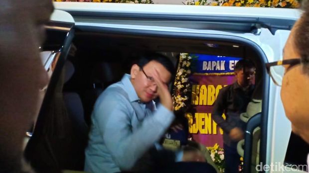 Gisel-Gading Resmi Cerai, Ahok Jadi YouTuber Usai Bebas