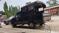 Secara teknis, setiap tahapan uji emisi bisa langsung dilakukan pada 4 kendaraan sekaligus.