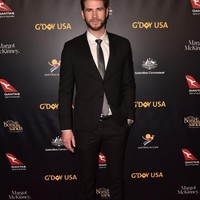 Liam Hemsworth menyatakan bahwa Jennifer Lawrence punya masalah dengan bau mulut saat syuting The Hunger Games. Namun belakangan Jennifer mengklaim kalau dia sengaja makan makanan beraroma menyengat sebelum melakukan adegan ciuman. Foto: Getty Images