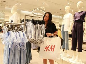 Komitmen Ramah Lingkungan, H&M Kini Menyediakan Layanan Sewa Baju di Toko