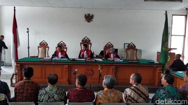 Kadis Damkar Bekasi Akui Terima Rp 1 M dari Lippo Demi Meikarta