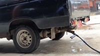 Sementara bertindak sebagai pelaksana adalah Bengkel Resmi Astra Isuzu wilayah DKI cabang Jakarta - Harapan Indah, cabang Jakarta - Daan Mogot, cabang Jakarta - Pramuka, dan cabang Jakarta - Cileungsi.