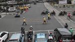 Kabel Semrawut di Depan Polsek Taman Sari Dirapikan
