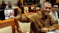 Selain itu, pemimpin KPK itu juga menyoroti masih rendahnya pelaporan Laporan Harta Kekayaan Penyelenggara Negara (LHKPN).
