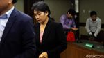 Wajah Lesu Merry Purba Saat Eksepsinya Ditolak Hakim