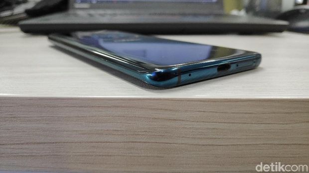 Huawei Mate 20 Pro: Ponsel yang Brilian