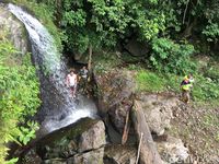 Air Terjun Tersembunyi Bermandi Cahaya Pelangi di Polewali Mandar