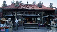 Namanya Kelenteng Kuan Im atau dikenal juga dengan nama Tokong Kuang Im atau Kong Hock Keong Kuan Im. (Syanti/detikTravel)