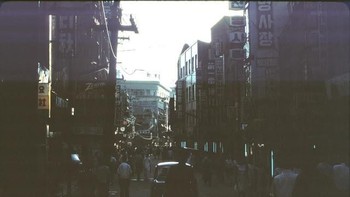 Mereka memutar otak agar negaranya bisa makmur, dalam waktu secepat mungkin. Berbagai strategi dicanangkan untuk meningkatkan perekonomian. Foto: Vintages