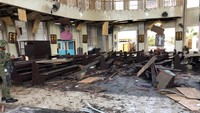 Tidak hanya terjadi di Indonesia, Polri berhasil mengidentifikasi pelaku bom bunuh diri di Gereja Katedral, Jolo, Filipina. Pelaku dipastikan dua warga negara Indonesia (WNI). Western Mindanao Command/Handout via REUTERS